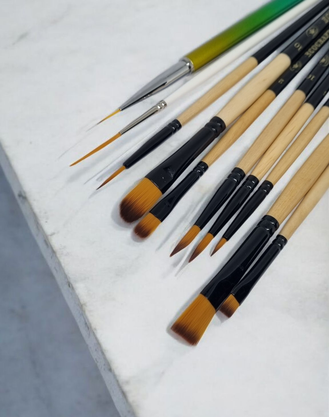 SET 10 Pinceles Artísticos - OFERTA