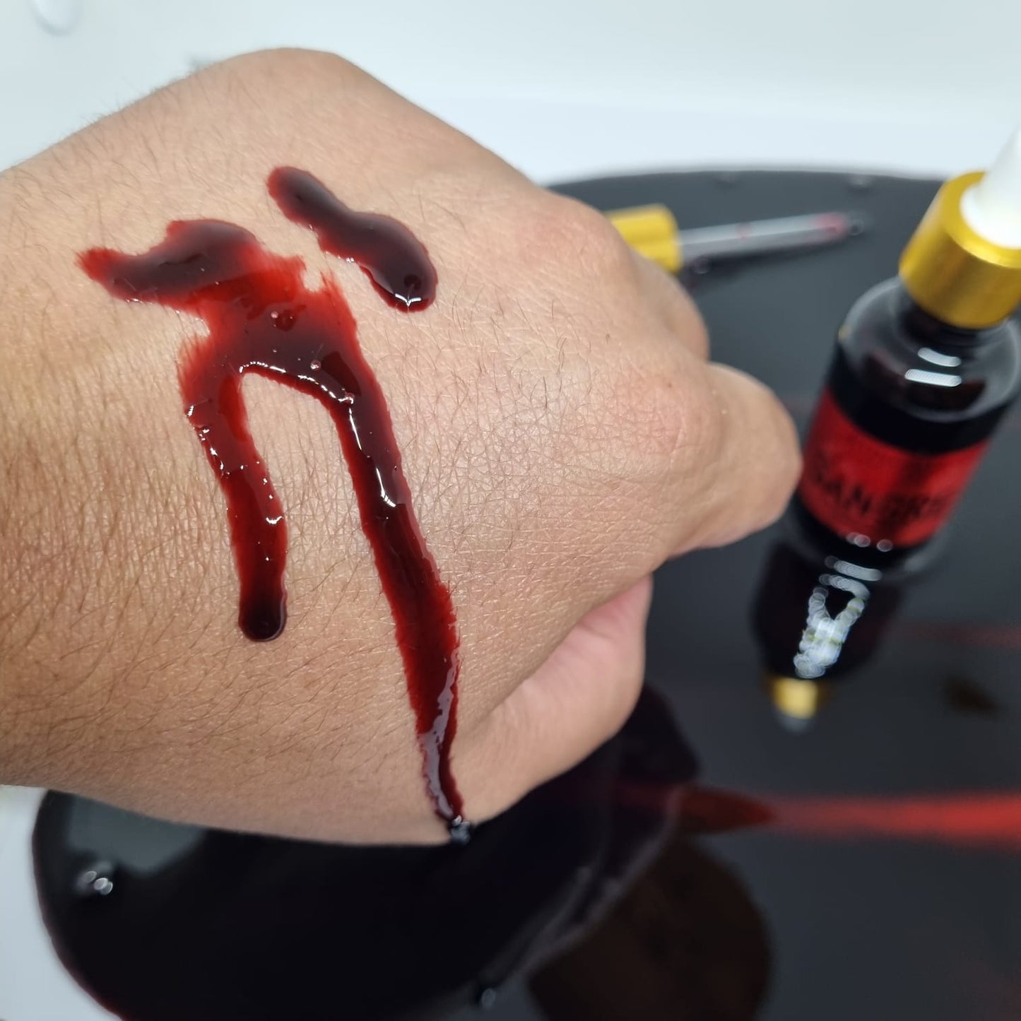 SANGRE ARTIFICIAL COMESTIBLE – ÉTINCELLE
