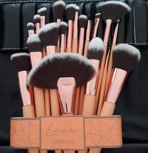 SET Brochas Profesionales 24 pzs LUXE - BEAUTY CREATIONS