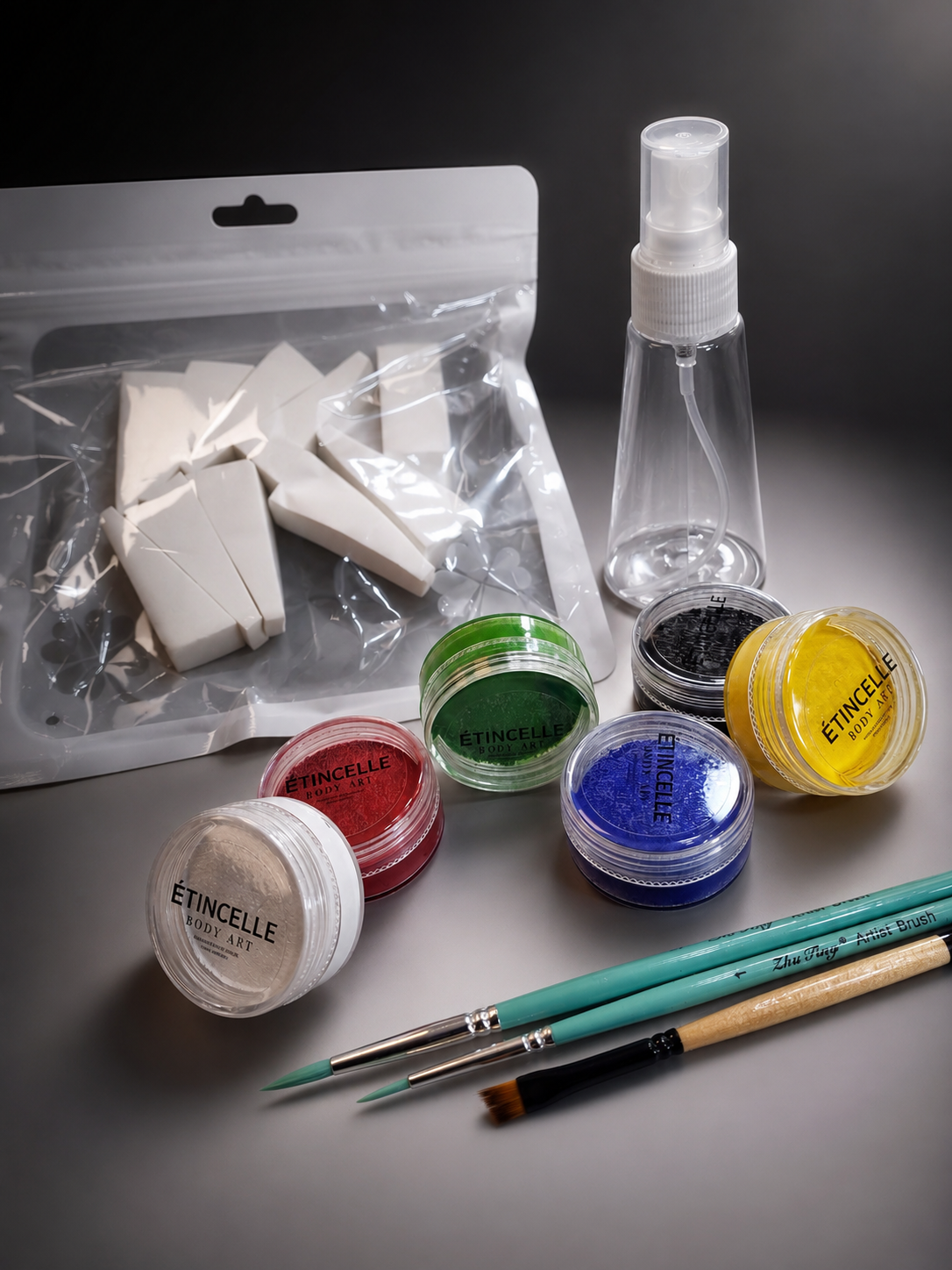 CICLO TÉCNICO DE MAQUILLAJE AL AGUA DESDE CERO - 21 DE AGOSTO